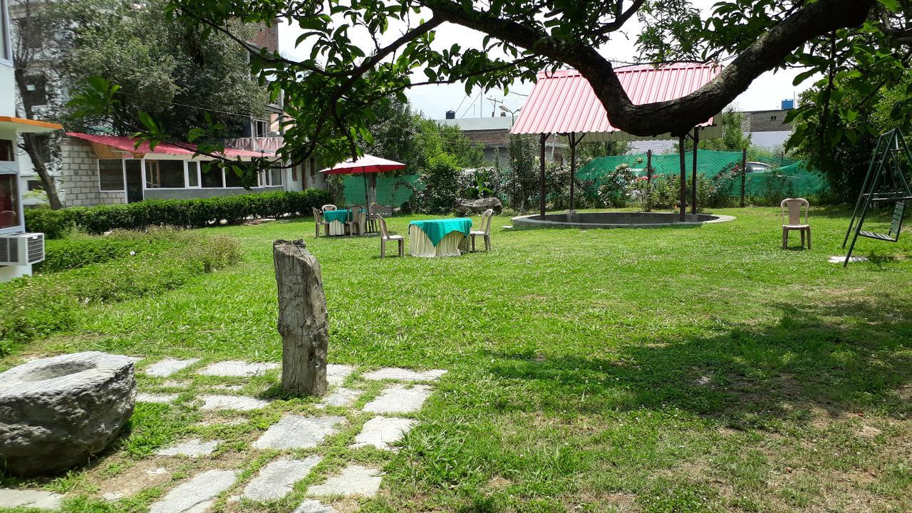 The Tara Villa Shamshi Екстериор снимка
